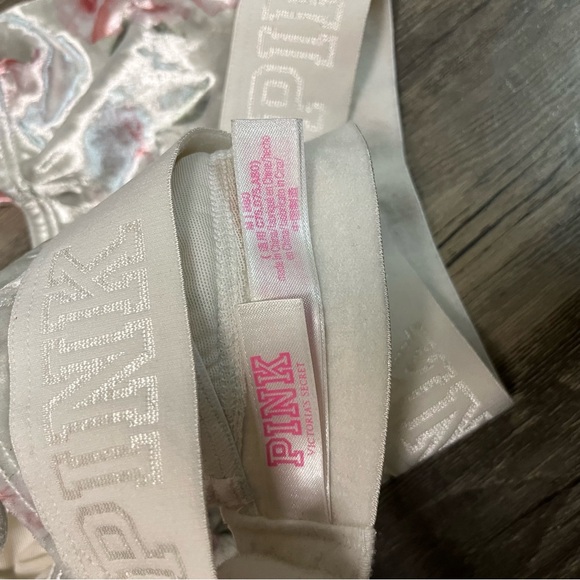 Victoria's Secret Pink Velvet Bra Bralette Y2K Girly Egirl Cute Kawaii Sz Medium - Picture 3 of 3